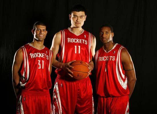 斯基拉：比萨想租借国米的卡尔博尼和罗马的皮西利（斯基拉：比萨有意从国米和罗马分别租来卡尔博尼与皮西利）