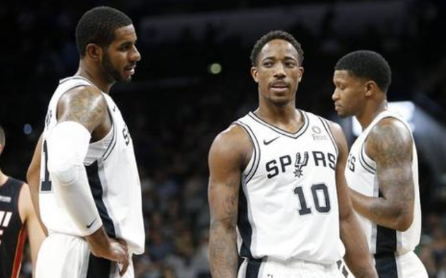 基米希：尽管还不清楚格纳布里的规划，我内心希望他留在拜仁（基米希：格纳布里去留未定，但我希望他继续效力拜仁）