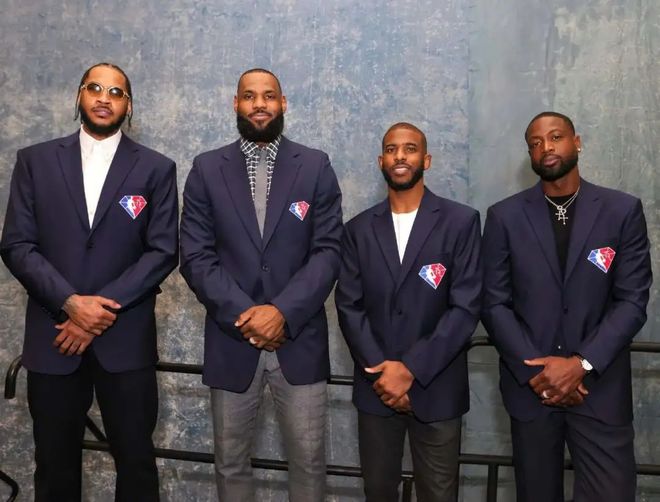 连续3场欧冠进球，17岁小将卡尔当选拜仁3-1葡体全场最佳（欧冠三连斩！17岁卡尔当选拜仁3-1葡体全场最佳）