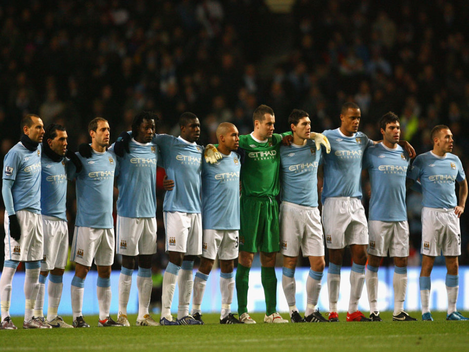 高效！约基奇16投11中砍下准三双，末节连中三分定乾坤（手感火热！约基奇16中11砍准三双，末节连飙三分锁定胜局）