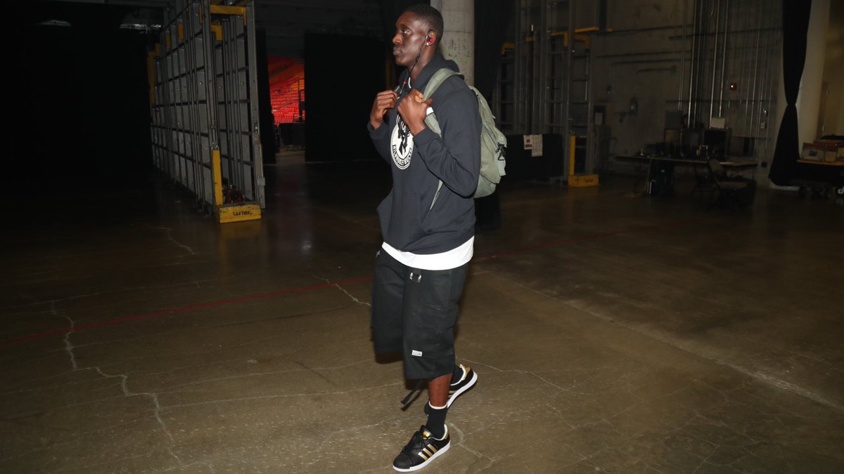 卡斯尔：上次打湖人我们只输了个位数，但让他们罚了太多球（卡斯尔：上回对湖人仅输个位数，却送给对手过多罚球）