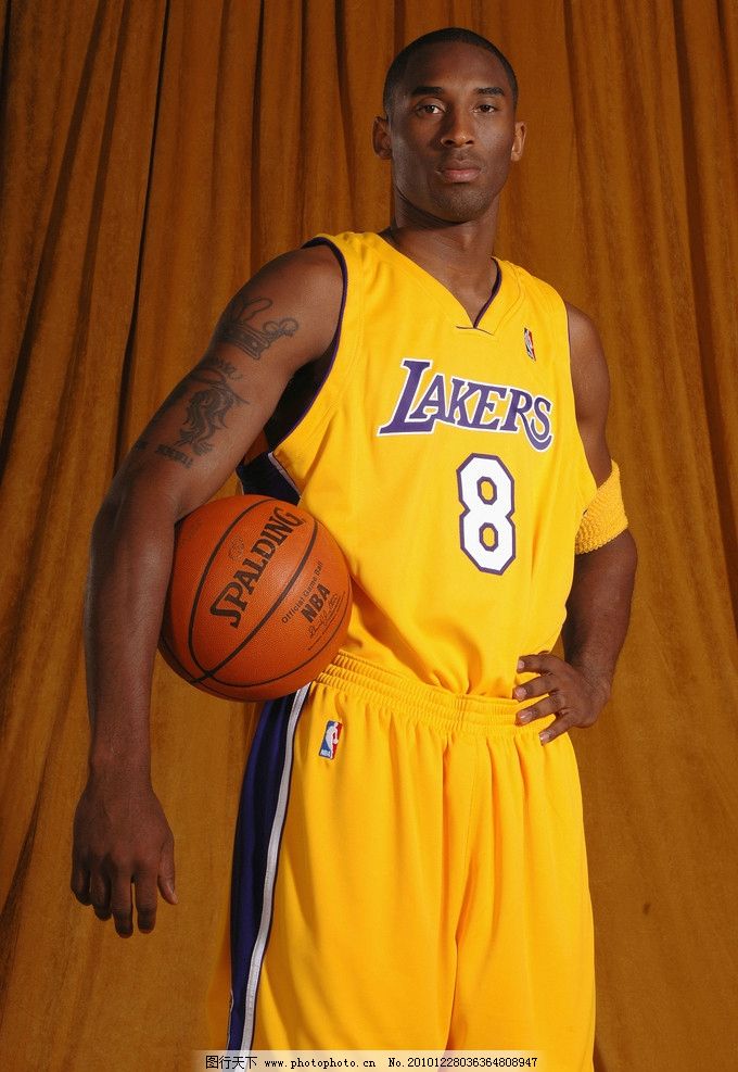 斯通斯：今天晚上作为一个整体，我们表现得不够好（斯通斯：今晚我们整体发挥不理想）