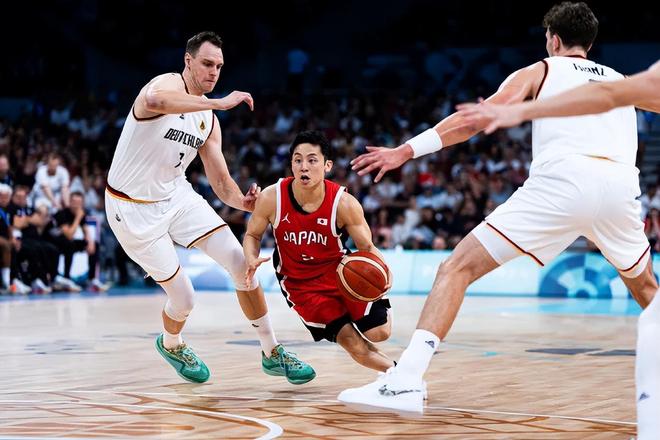 拒绝伊朗足协主席入境，美加墨三国关系微妙，美国政府成为世界杯不安定因素（伊朗足协主席入境遭拒，美加墨关系微妙，美国政府成世界杯不稳定因素）