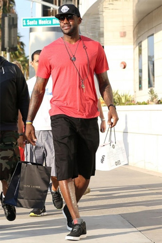 海港在亚冠已跨赛季10场不胜，上次赢球是整整一年前（海港亚冠跨季10场不胜，距上次取胜已满一年）