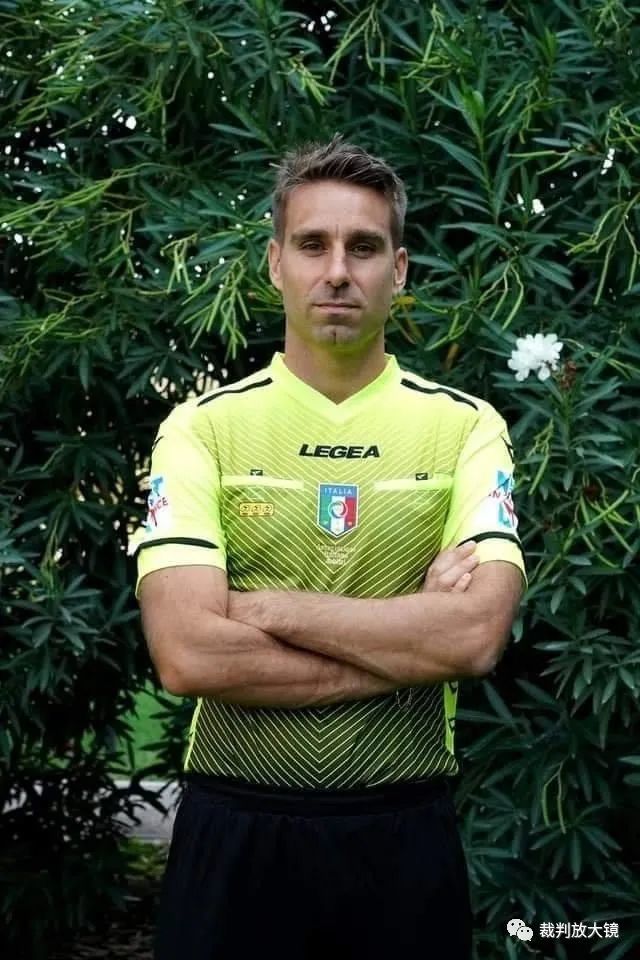 一起出众，瓦科为山东泰山官方合作伙伴一汽大众录制祝福视频（携手出彩，瓦科为山东泰山官方伙伴一汽大众送上祝福视频）