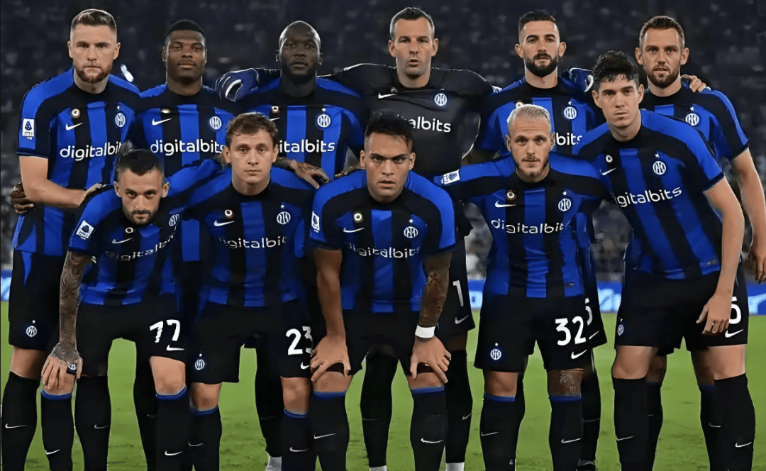 懂球帝12周年120大瞬间1／8决赛：重磅来袭，谁将通往八强？（懂球帝12周年·120大瞬间16强赛打响：谁能抢占八强席位？）