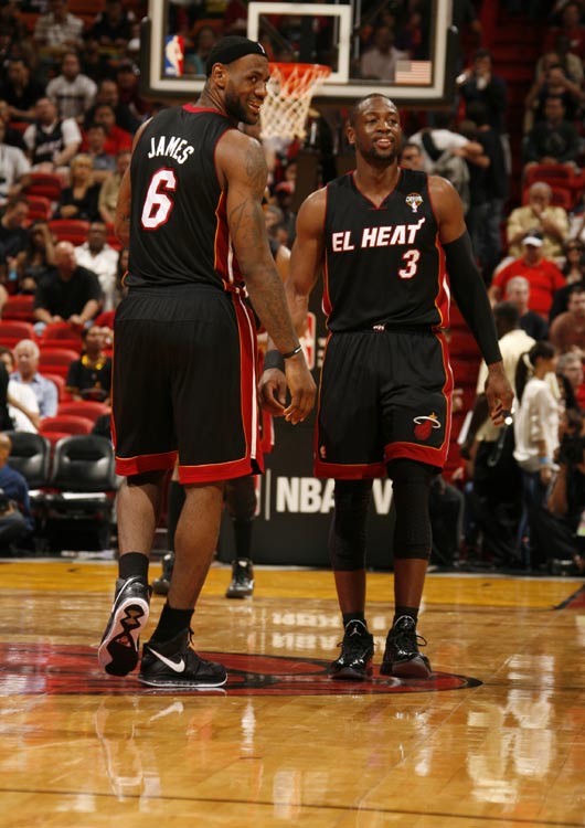 北青：国安球迷赛后齐唱《再见》，张源和王子铭都流下了泪水（北青：赛后国安球迷合唱《再见》，张源与王子铭动情落泪）